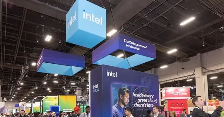 Biến động thị trường công nghệ: Cổ phiếu intel lao dốc và google mất hàng trăm tỷ usd