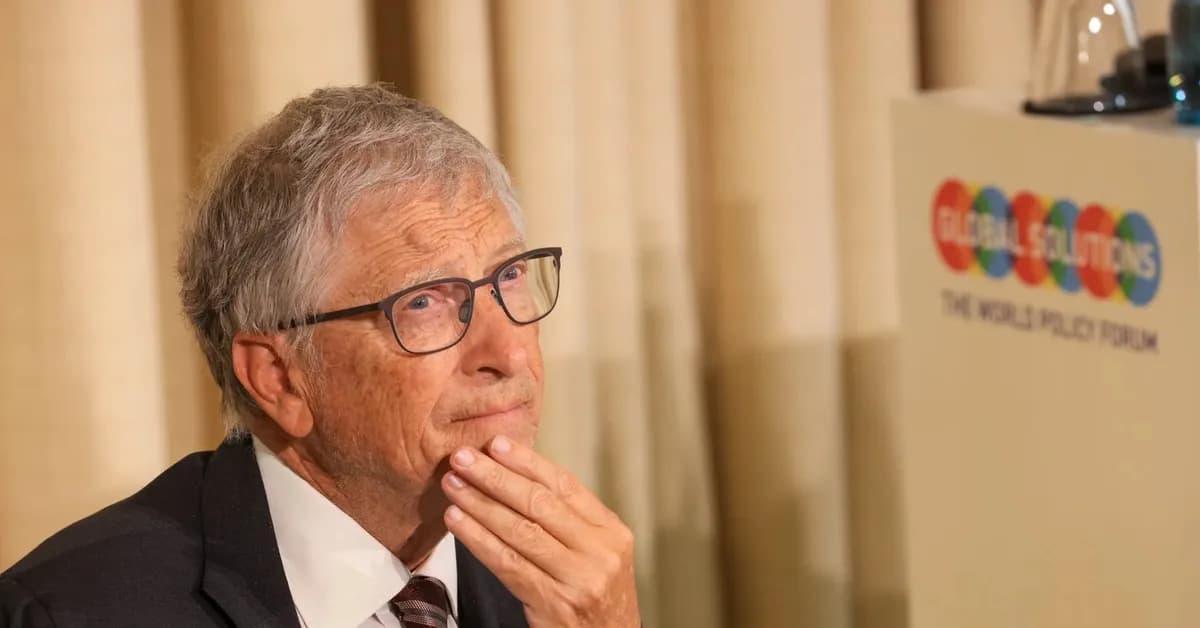 Bill Gates cảnh báo AI không kiểm soát có thể khiến 'một tỷ người chết'
