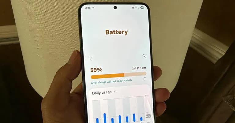 Bốn tính năng âm thầm khiến điện thoại samsung nhanh hết pin