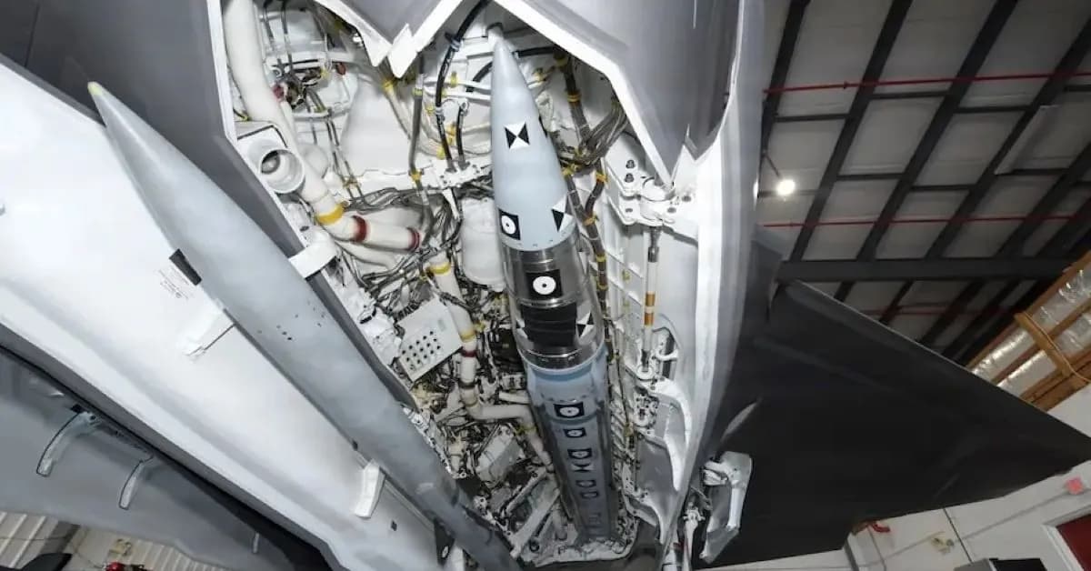 Khám phá tên lửa AIM-424 Malice tầm siêu xa của Mỹ
