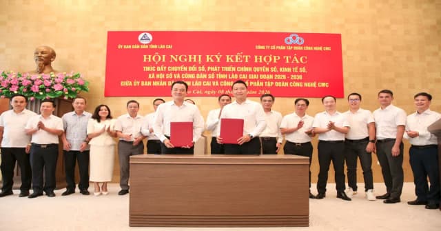 Lào Cai hợp tác chiến lược cùng CMC đẩy mạnh chuyển đổi số