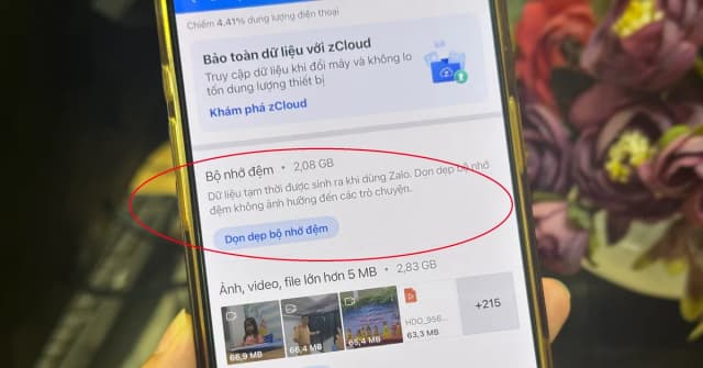 Mẹo xóa bộ nhớ đệm Zalo giải phóng hàng GB dung lượng điện thoại