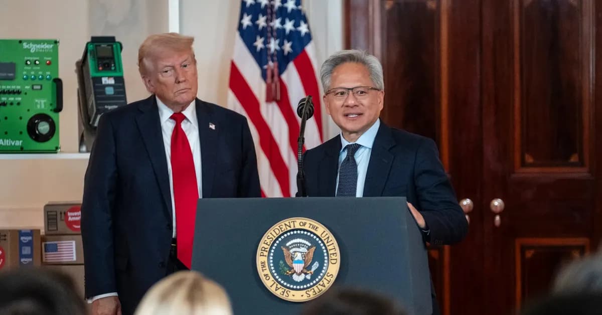 Tỷ phú bán dẫn Jensen Huang trở thành đồng minh chiến lược của Tổng thống Trump