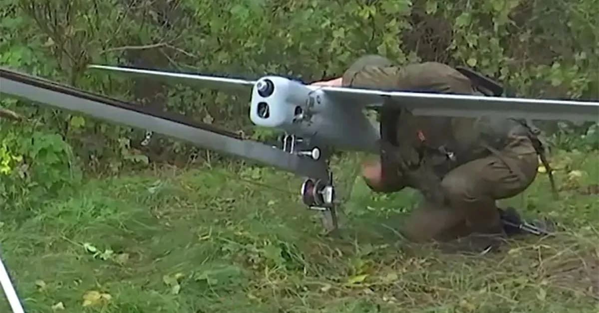Uav Nga chuyên cắt lưới điện và thách thức an ninh năng lượng